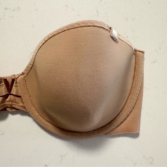 Victoria's Secret Women's Tan Very Sexy Multi-Way Strapless Push-Up Bra Size 32C - Picture 3 of 6